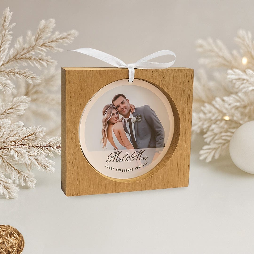 Ξύλινο Κάδρο “Mr &amp; Mrs – First Christmas Married”